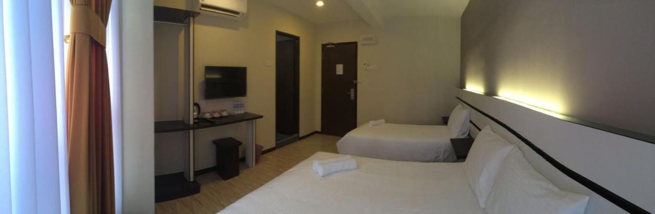 Grand Kapar Hotel Kuala Selangor Exterior photo